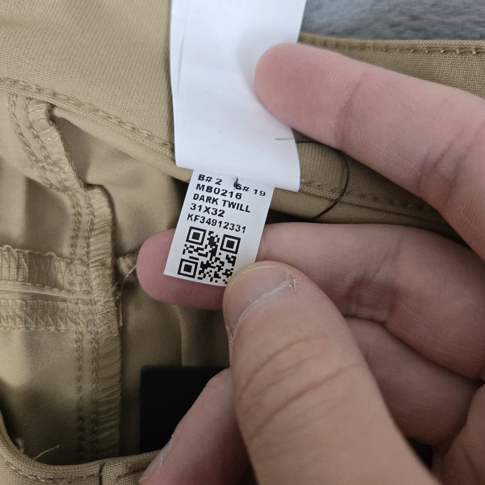 Fabletics Pants Mens 31x32 Beige Kahki The Don 5-Pocket Baggy Fit Chino NWT
